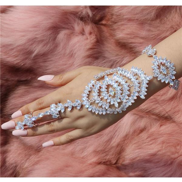 earrings & necklace jewelry wholesale and retail fashion romantic lady bracelet ring set shiny zircon crystal women's party gifts, Silver
earrings & necklace jewelry wholesale and retail fashion romantic lady bracelet ring set shiny zircon crystal women's party gifts, Silver