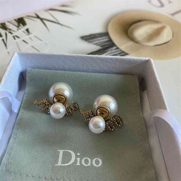 70% off outlet online letter full diamond size pearl jewelry women's personality front and back pearl design earrings, Golden
70% off outlet online letter full diamond size pearl jewelry women's personality front and back pearl design earrings, Golden