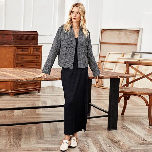 women's jackets short jacket fall korean version loose long sleeve fashion checked cardigan without collar coat, Black;brown
women's jackets short jacket fall korean version loose long sleeve fashion checked cardigan without collar coat, Black;brown