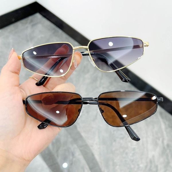 sunglasses fashion cat eye women designer vintage metal frame eyeglasses female glasses gafas de sol, White;black
sunglasses fashion cat eye women designer vintage metal frame eyeglasses female glasses gafas de sol, White;black