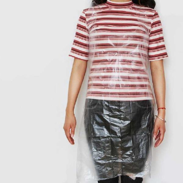 aprons disposable plastic apron thickened transparent waterproof and oil-proof sleeveless meal single household restaurant painting
aprons disposable plastic apron thickened transparent waterproof and oil-proof sleeveless meal single household restaurant painting