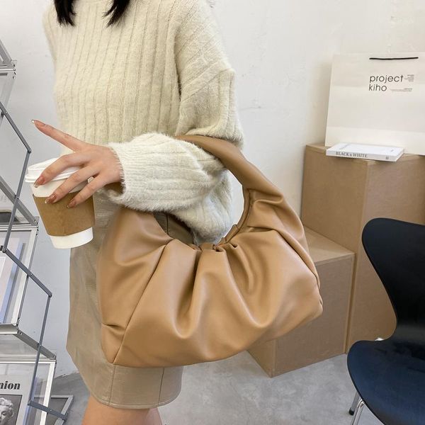 evening bags shoulder for women 2021 tote handbag de luxe femme folds fashion dumplings totes soft roupas femininas torebka clutch
evening bags shoulder for women 2021 tote handbag de luxe femme folds fashion dumplings totes soft roupas femininas torebka clutch