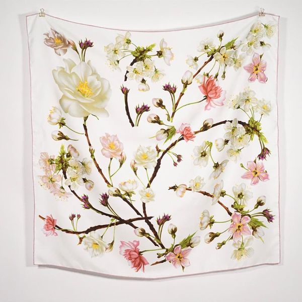 scarves 90*90cm silk scarf women spring and autumn mulberry square fashion gift shawl, Blue;gray
scarves 90*90cm silk scarf women spring and autumn mulberry square fashion gift shawl, Blue;gray