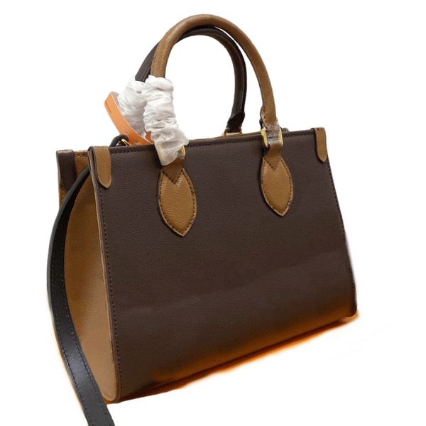 1:1 luxury classic tote bag handbag presbyopia letter pattern full leather design famous brand large capacity totes shopping purse backpack
1:1 luxury classic tote bag handbag presbyopia letter pattern full leather design famous brand large capacity totes shopping purse backpack