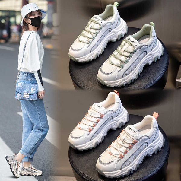 film bottom daddy shoes women's autumn 2021 leisure running breathable sports chilen's thick soled leather
film bottom daddy shoes women's autumn 2021 leisure running breathable sports chilen's thick soled leather