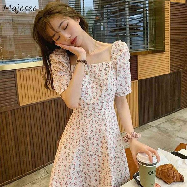 puff sleeve sweet korean women dress style square collar high waist a line fresh knee length chic lady elegant tender, Black;gray
puff sleeve sweet korean women dress style square collar high waist a line fresh knee length chic lady elegant tender, Black;gray