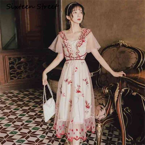summer maxi elegant floral embroidery voile short sleeve v-neck fit and flare long women evening party dress 210603, Black;gray
summer maxi elegant floral embroidery voile short sleeve v-neck fit and flare long women evening party dress 210603, Black;gray