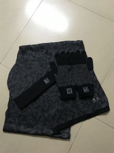 designer mens beanie scarf glove set luxury hat knitted caps ski scarves mask winter outdoor fashion sets 2021ss, Blue;gray
designer mens beanie scarf glove set luxury hat knitted caps ski scarves mask winter outdoor fashion sets 2021ss, Blue;gray