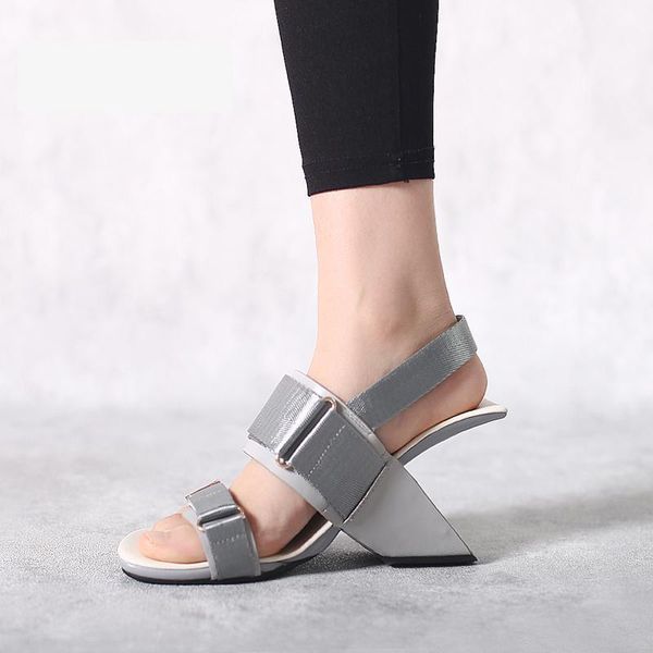 dress shoes 2021 summer wedges sandals slope heel gladiator women's retro fish mouth high sandalias femininas, Black
dress shoes 2021 summer wedges sandals slope heel gladiator women's retro fish mouth high sandalias femininas, Black