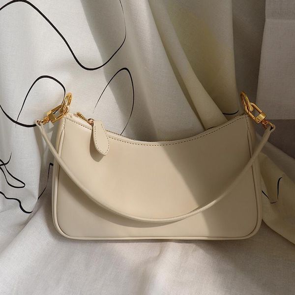 evening bags vintage chains women shoulder designer baguettes handbags luxury simply messeger crossbody bag lady small purses female sac
evening bags vintage chains women shoulder designer baguettes handbags luxury simply messeger crossbody bag lady small purses female sac
