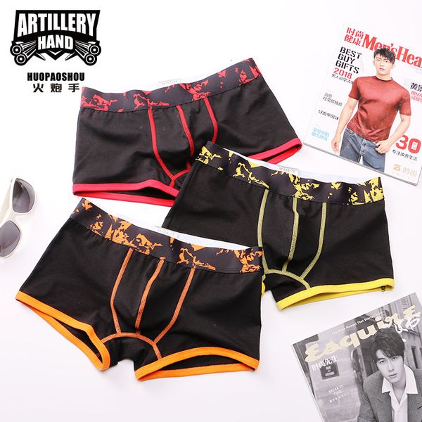 men's underwear boxers youth pure color cotton summer mid waist breathable pants men's underpants, Black;white
men's underwear boxers youth pure color cotton summer mid waist breathable pants men's underpants, Black;white