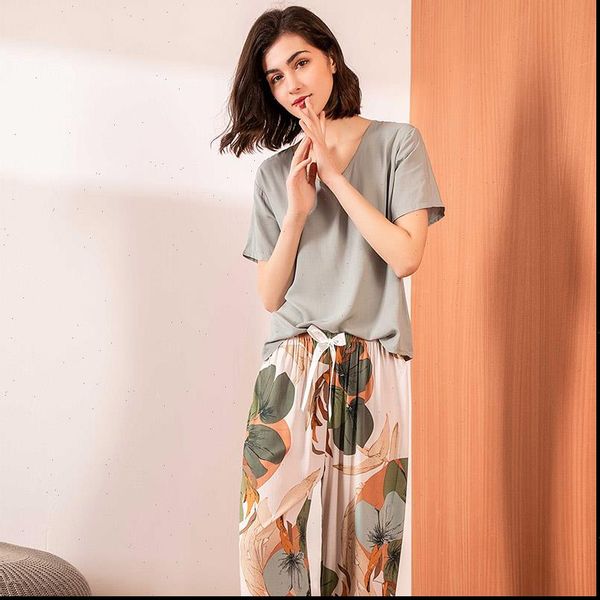 summer v neck leaves printed women sleepwear pajamas set comfort simple style loose soft casual wear homewear, Black;red
summer v neck leaves printed women sleepwear pajamas set comfort simple style loose soft casual wear homewear, Black;red