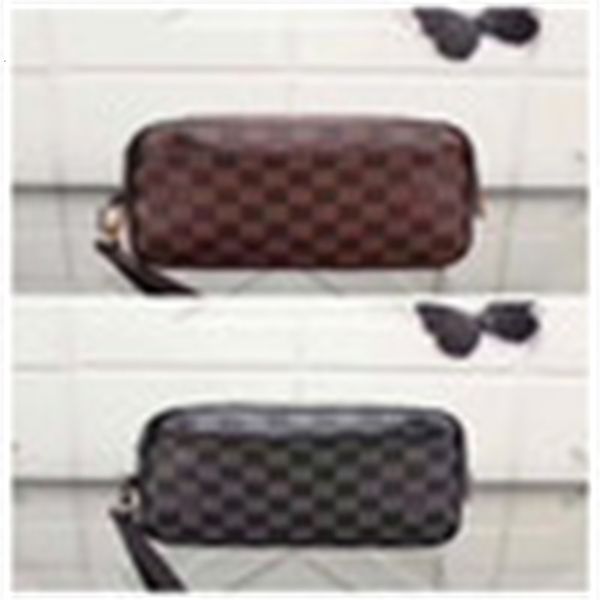 m41219 clutch bumbags long wallet chain wallets purse clutches evening pouches mini belt bags wia2, Red;black
m41219 clutch bumbags long wallet chain wallets purse clutches evening pouches mini belt bags wia2, Red;black