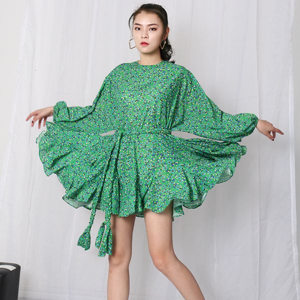 msxu autumn sweet floral umbrella skirt around neck puff design women's dress, Black;gray
msxu autumn sweet floral umbrella skirt around neck puff design women's dress, Black;gray