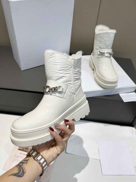 brand wholesale luxurys women's anti-skid warm ankle boots designer new autumn and winter outdoor walking black white plush snow boots
brand wholesale luxurys women's anti-skid warm ankle boots designer new autumn and winter outdoor walking black white plush snow boots
