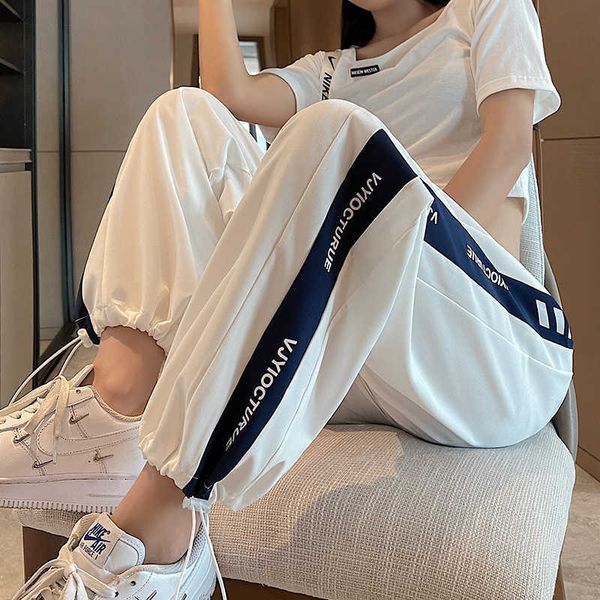 quick drying sweatpants women's loose summer high waist ice silk leggings harlan breathable slim leg casual pants fashion, Black;white
quick drying sweatpants women's loose summer high waist ice silk leggings harlan breathable slim leg casual pants fashion, Black;white