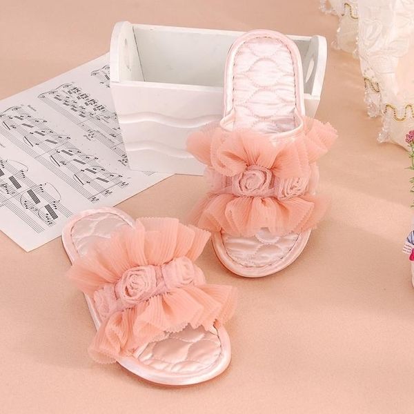 indoor household lace slippers korean autumn and winter soft bottom non-slip cloth drag, Black
indoor household lace slippers korean autumn and winter soft bottom non-slip cloth drag, Black