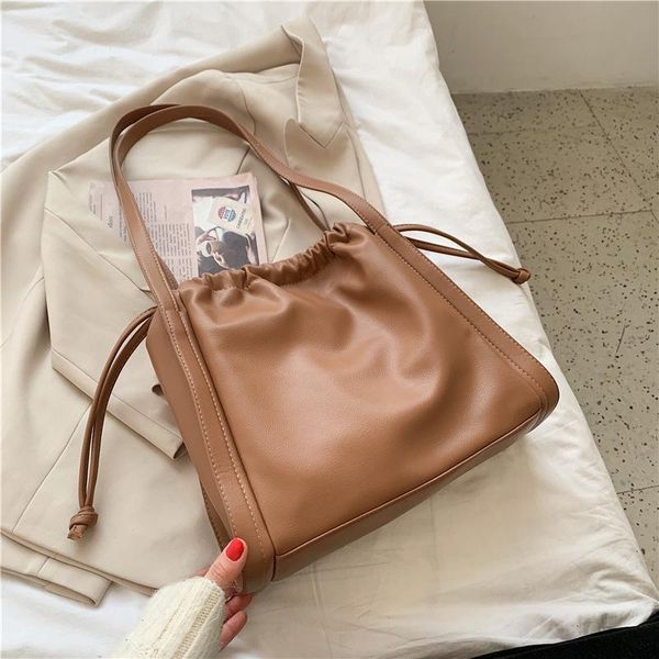 evening bags simple textured ladies single shoulder fashion drawstring buttoned tote bag female travel large capacity shop handbags
evening bags simple textured ladies single shoulder fashion drawstring buttoned tote bag female travel large capacity shop handbags