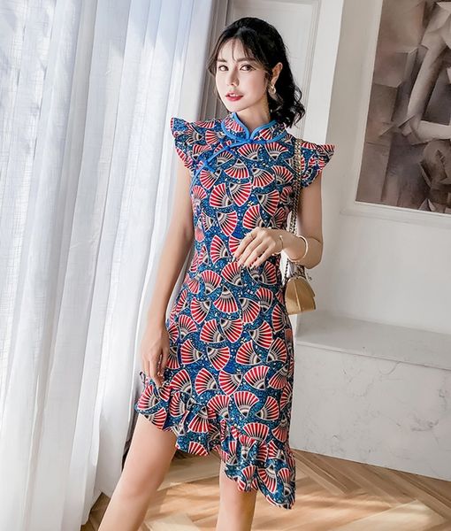 summer retro fans pattern printed cheongsam dress women's sleeveless mandarin collar mini dress female ruffles asymmetric dress 210514, Black;gray
summer retro fans pattern printed cheongsam dress women's sleeveless mandarin collar mini dress female ruffles asymmetric dress 210514, Black;gray