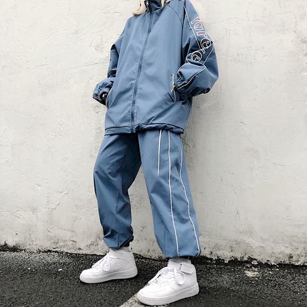 Women's Two Piece Pants Suit Fashion Winter Trend Men's And Casual Sports Ins Loose Men Women Wide-leg Trousers Windbreaker, White
Women's Two Piece Pants Suit Fashion Winter Trend Men's And Casual Sports Ins Loose Men Women Wide-leg Trousers Windbreaker, White