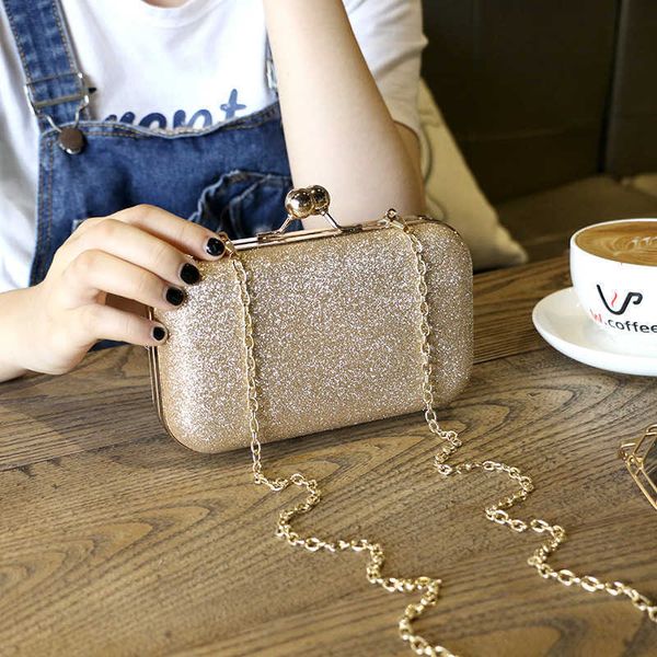 dinner women's 2021 fashion mobile phone change chain small bag
dinner women's 2021 fashion mobile phone change chain small bag