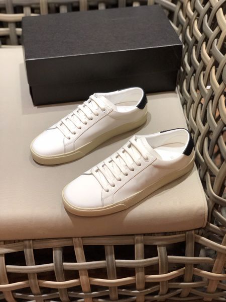 2021 luxe women and man cotton canvas little white causal shoes slp lace up quality sneakers size 36-44, Black
2021 luxe women and man cotton canvas little white causal shoes slp lace up quality sneakers size 36-44, Black