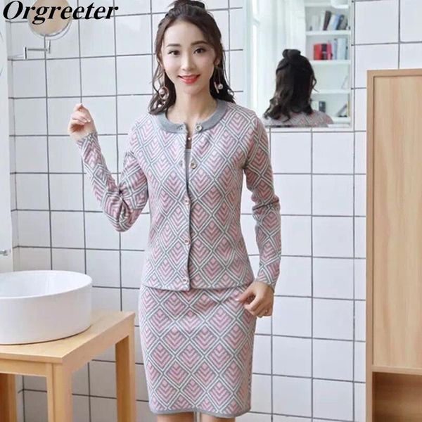 women's two piece pants knitting outwear and skiet set 2021 fall winter diamond plaid patchwork cardigan bodycon skirt female 2, White
women's two piece pants knitting outwear and skiet set 2021 fall winter diamond plaid patchwork cardigan bodycon skirt female 2, White