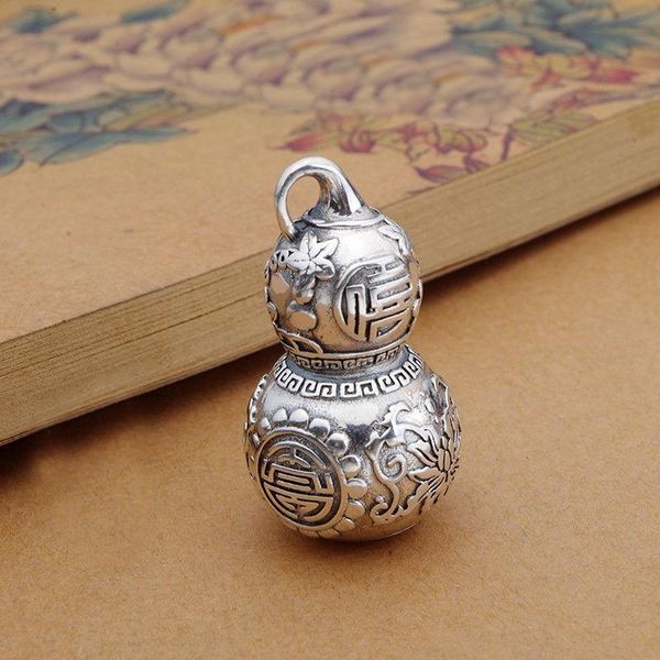 chains style gourd pendant necklace rope men and women can open things to keep safe jewelry accessories, Silver
chains style gourd pendant necklace rope men and women can open things to keep safe jewelry accessories, Silver