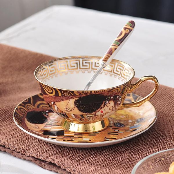 coffee cup european small luxury ceramic retro suit bone china high grade tea set english afternoon mugs
coffee cup european small luxury ceramic retro suit bone china high grade tea set english afternoon mugs