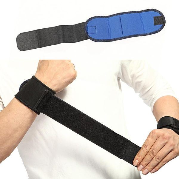pair adjustable wrist support brace gym weightlifting training weight lifting wristband wrestle professional sports protector, Black;red
pair adjustable wrist support brace gym weightlifting training weight lifting wristband wrestle professional sports protector, Black;red