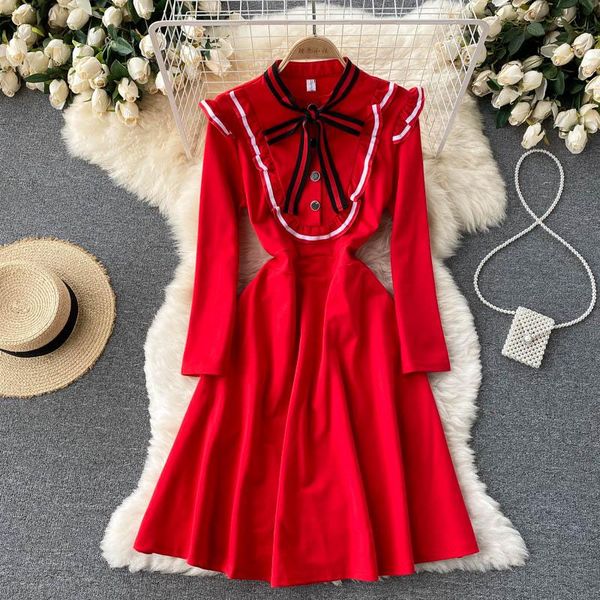 casual dresses autumn college style female dress sweet french scarf collar a-line streetwear retro korean 2021, Black;gray
casual dresses autumn college style female dress sweet french scarf collar a-line streetwear retro korean 2021, Black;gray
