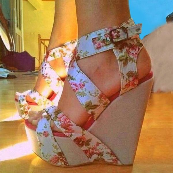 summer fashion wedge platform woman sandals shoes buckle strap silk printed female party casual, Black
summer fashion wedge platform woman sandals shoes buckle strap silk printed female party casual, Black