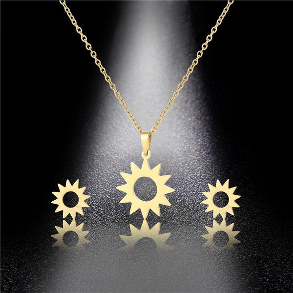 stainless steel hollow lucky universe starry sky sun stars pendant chain necklace love woman mother girl gift wedding jewelry necklaces, Silver
stainless steel hollow lucky universe starry sky sun stars pendant chain necklace love woman mother girl gift wedding jewelry necklaces, Silver