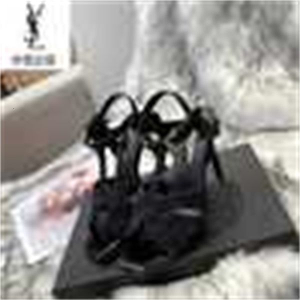 designer luxury women high heels sandals slippers mules slides pumps loafers men ballerinas sneakers dress shoes 7xh1, Black;white
designer luxury women high heels sandals slippers mules slides pumps loafers men ballerinas sneakers dress shoes 7xh1, Black;white