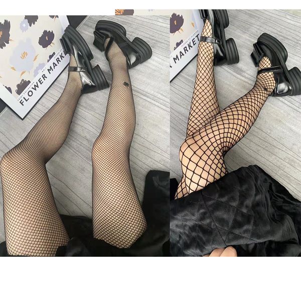 new designer maternity bottoms ladies stockings tights fishing net womens hosiery fashion causal pantyhose black white grid stocking female
new designer maternity bottoms ladies stockings tights fishing net womens hosiery fashion causal pantyhose black white grid stocking female