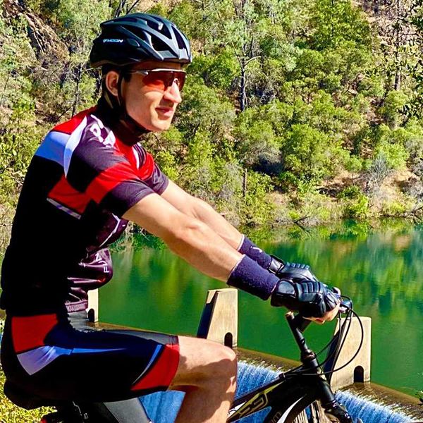 men's cycling wear set bike short sleeve quick-drying breathable shirt funny zipper racing sets, Black;blue 
men's cycling wear set bike short sleeve quick-drying breathable shirt funny zipper racing sets, Black;blue