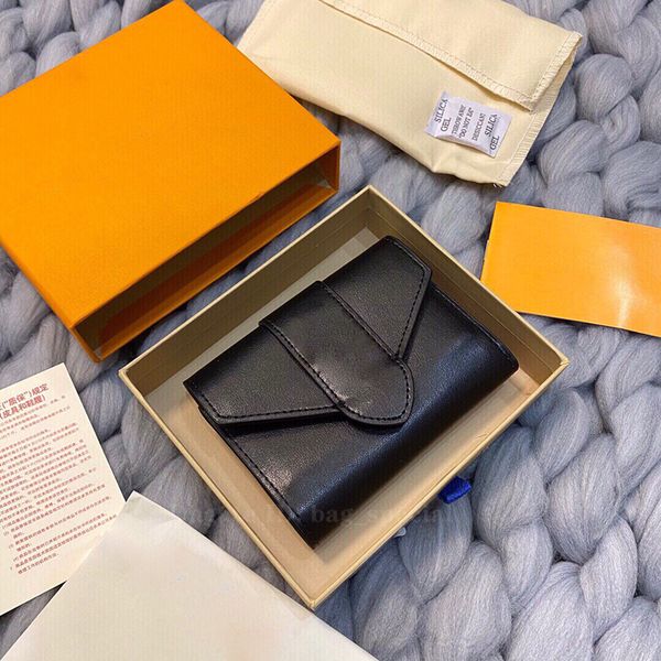 new l designer wallets for men women metal letter leather buckle clutch bag card horders ladies fashion coin pocket short flap wallet, Red;black
new l designer wallets for men women metal letter leather buckle clutch bag card horders ladies fashion coin pocket short flap wallet, Red;black