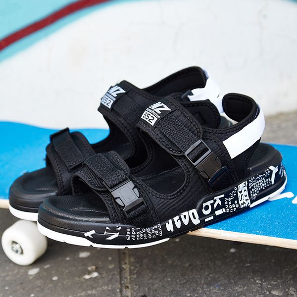 2021 summer fashion women mens casual sports sandals shoes student outdoor sport sneakers black red size 38-45 code 52-552
2021 summer fashion women mens casual sports sandals shoes student outdoor sport sneakers black red size 38-45 code 52-552