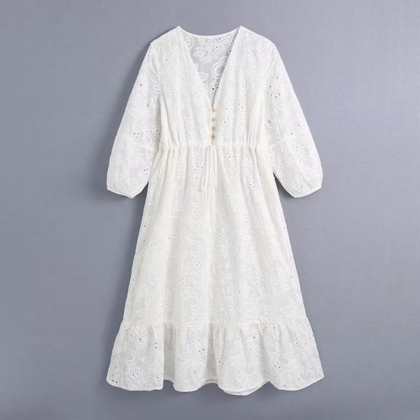casual dresses summer women flower embroidery v neck midi dress female three quarter sleeve clothes leisure lady loose vestido d7913, Black;gray
casual dresses summer women flower embroidery v neck midi dress female three quarter sleeve clothes leisure lady loose vestido d7913, Black;gray