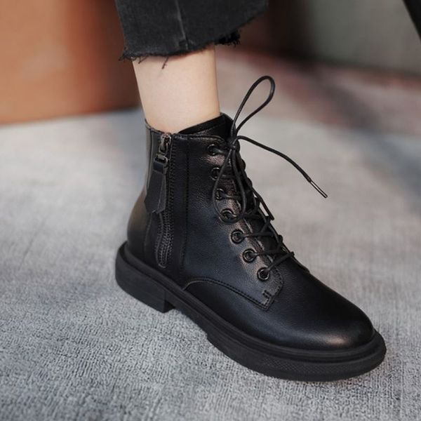 2022 women real leather ankle boots shoes round toe zipper cross strap square heel short boots winter ladies footwear, Black
2022 women real leather ankle boots shoes round toe zipper cross strap square heel short boots winter ladies footwear, Black