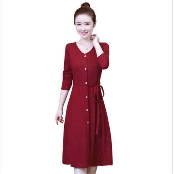 casual dresses long sleeve women dress spring plus size 5xl 2021 a-line button knee-length with belt office lady clothes h388, Black;gray
casual dresses long sleeve women dress spring plus size 5xl 2021 a-line button knee-length with belt office lady clothes h388, Black;gray