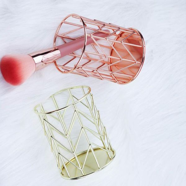storage boxes & bins cosmetics makeup organizer brushes box wrought iron round pen lipstick brush holder
storage boxes & bins cosmetics makeup organizer brushes box wrought iron round pen lipstick brush holder