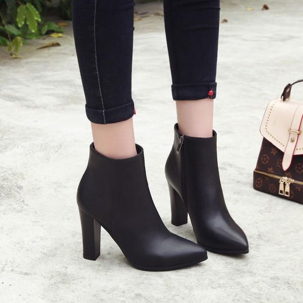 boots big size women shoes ankle for ladies woman winter side zipper plain leather finish, Black
boots big size women shoes ankle for ladies woman winter side zipper plain leather finish, Black