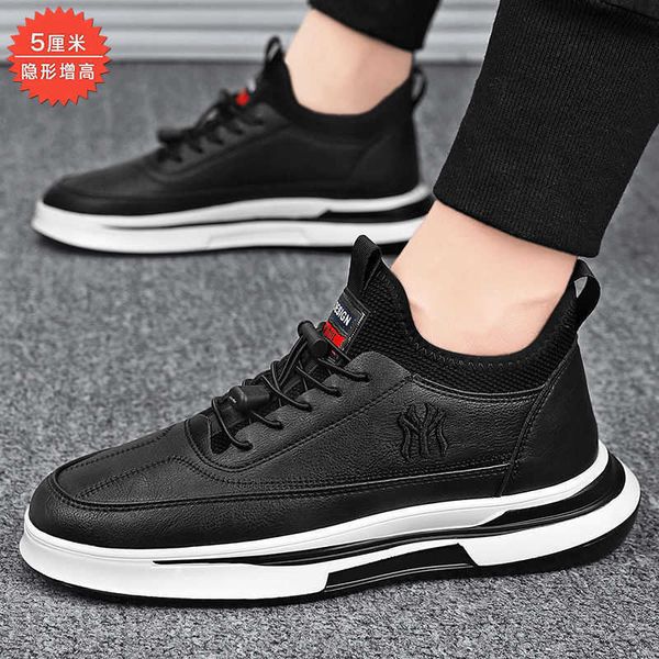 trend in autumn and winter korean low male student sho super fiber leather board anti slip warm casual british style
trend in autumn and winter korean low male student sho super fiber leather board anti slip warm casual british style