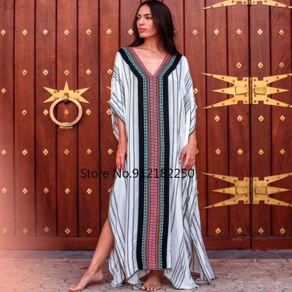 women's swimwear 2021 long beach dress robe de plage women cover ups tunic pareo up kaftan saida praia beachwear, White;black
women's swimwear 2021 long beach dress robe de plage women cover ups tunic pareo up kaftan saida praia beachwear, White;black