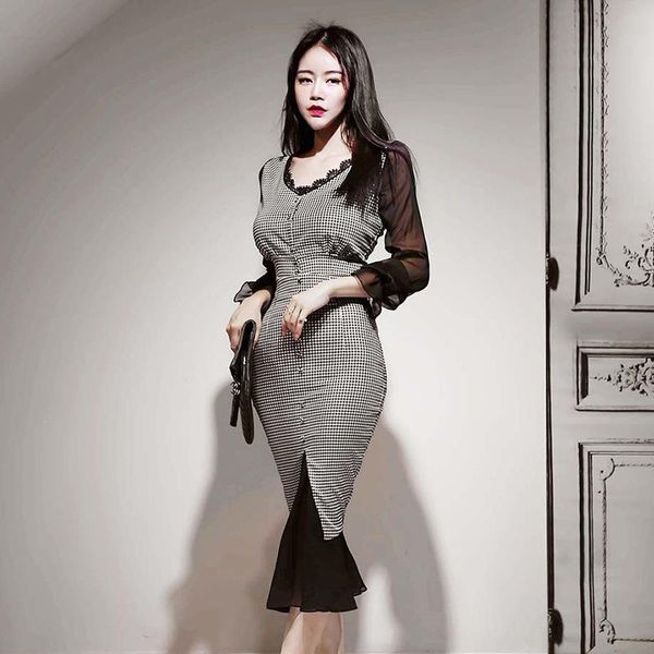 two piece dress brand designer suit runway 2021 modis set mesh patchwork plaid blouse and trumpet wrap skirt women winter 2, White
two piece dress brand designer suit runway 2021 modis set mesh patchwork plaid blouse and trumpet wrap skirt women winter 2, White