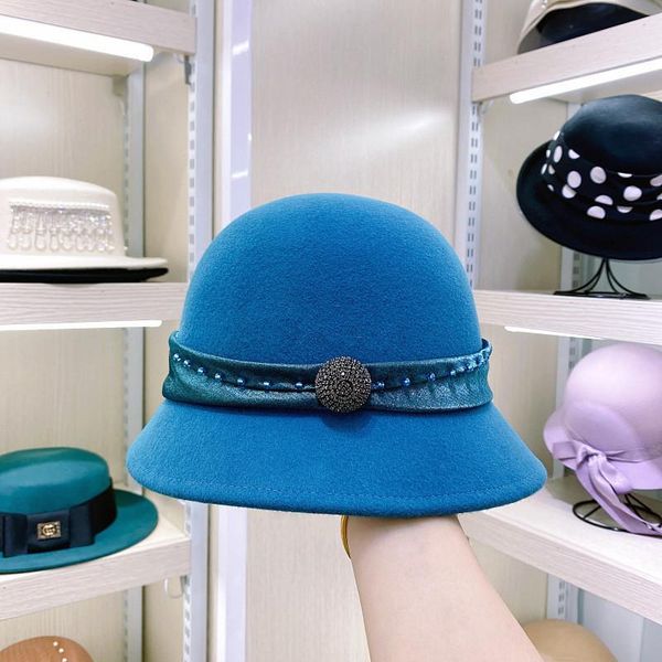wide brim hats 202109-shi winter japan style wool satin ribbon shiny rhinestone ball lady bucket cap women leisure hat, Blue;gray
wide brim hats 202109-shi winter japan style wool satin ribbon shiny rhinestone ball lady bucket cap women leisure hat, Blue;gray