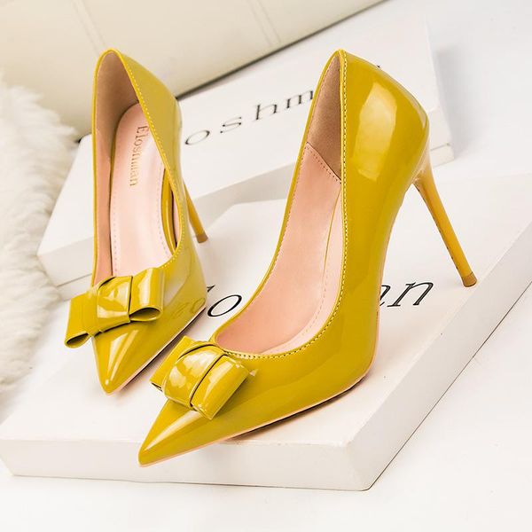 dress shoes fashion bow fine heel high-heeled women's shallow tip thin heels single, Black
dress shoes fashion bow fine heel high-heeled women's shallow tip thin heels single, Black