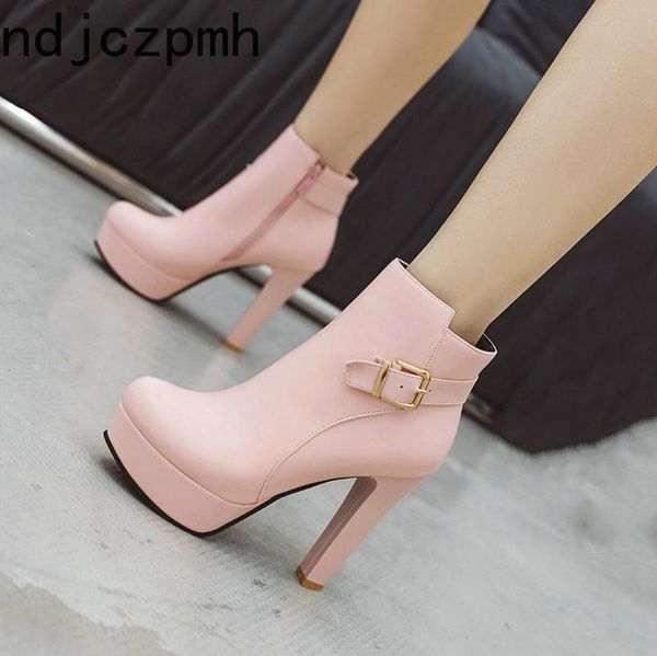 boots women's the fashion winter round head zipper high heel shoes plus size 34-43 height 11.5cm, Black
boots women's the fashion winter round head zipper high heel shoes plus size 34-43 height 11.5cm, Black