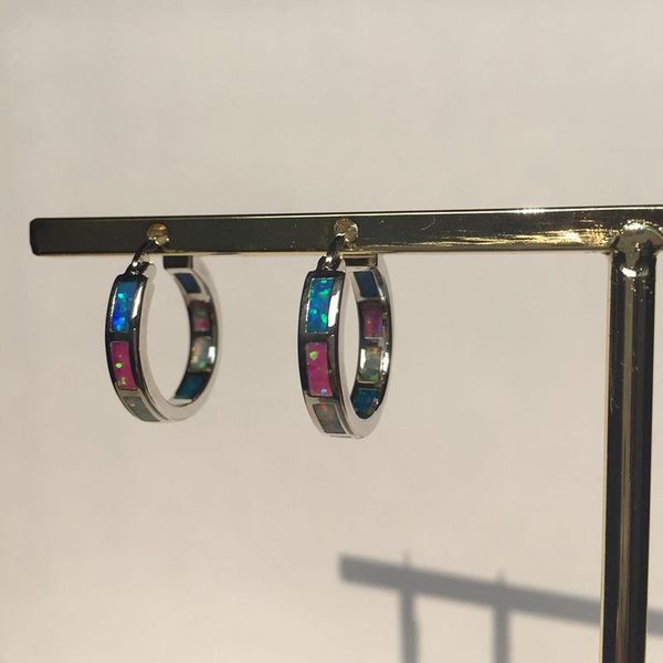 hoop & huggie 2021 c-shaped earrings colored bright stone women's jewelry earring trend for women, Golden;silver
hoop & huggie 2021 c-shaped earrings colored bright stone women's jewelry earring trend for women, Golden;silver